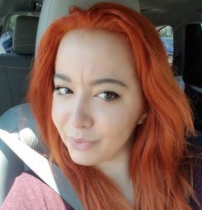 Meet your Posher, Yari